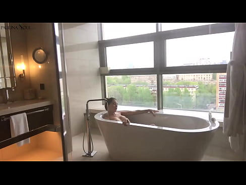 ❤️ Enorme babe die hartstochtelijk haar poesje aftrekt in de badkamer ️❌ Fuck video at nl.epoxyflooringjanesville.top ❤